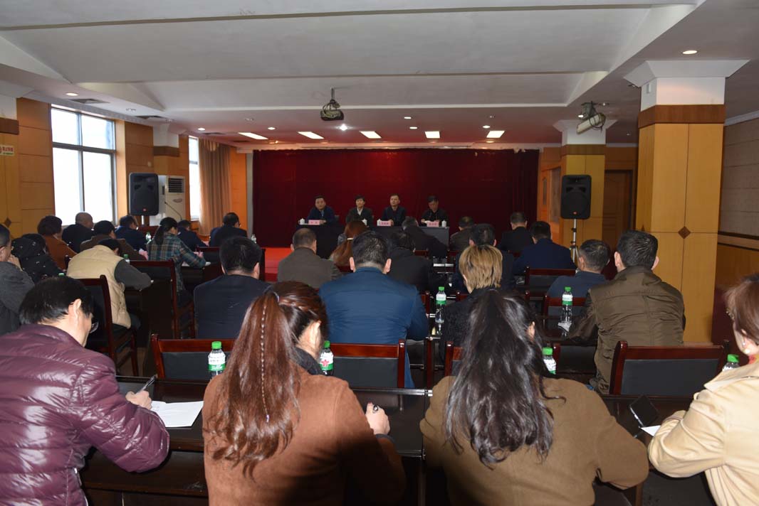 市政公用集團(tuán)領(lǐng)導(dǎo)到江西長(zhǎng)運(yùn)宣布任命決定： 王曉被任命為股份公司黨委委員、黨委書記，推薦為董事、董事長(zhǎng)（法定代表人）