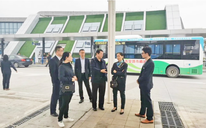 陳筱慧赴吉安長(zhǎng)運(yùn)、公交進(jìn)行財(cái)務(wù)檢查