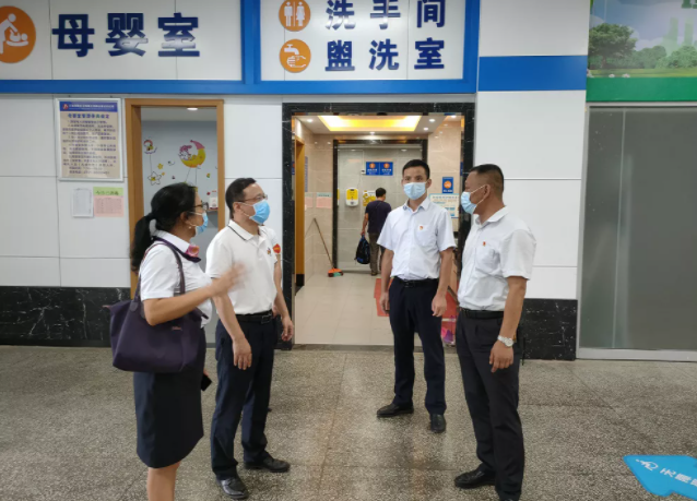 劉志堅(jiān)一行督導(dǎo)南昌地區(qū)各子公司意識(shí)形態(tài)、疫情防控及文明創(chuàng)建工作