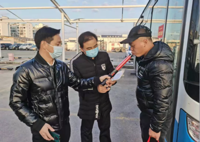 黃山長運(yùn)：強(qiáng)抓安全管理不分周末 落實主體責(zé)任不論冬夏