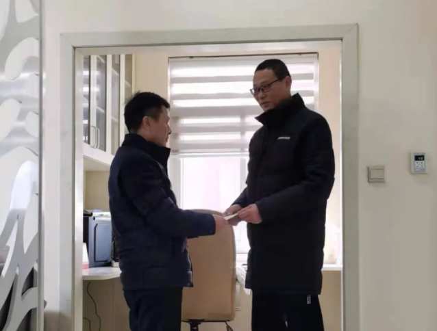 江西長運多家子公司開展慰問困難職工活動(二)