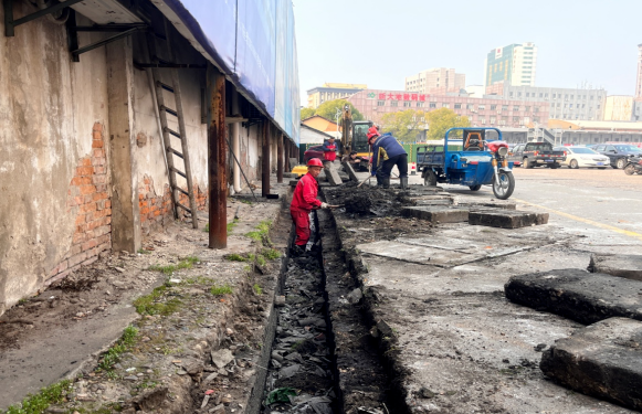 長運(yùn)物業(yè) 解決停車場(chǎng)排水安全隱患