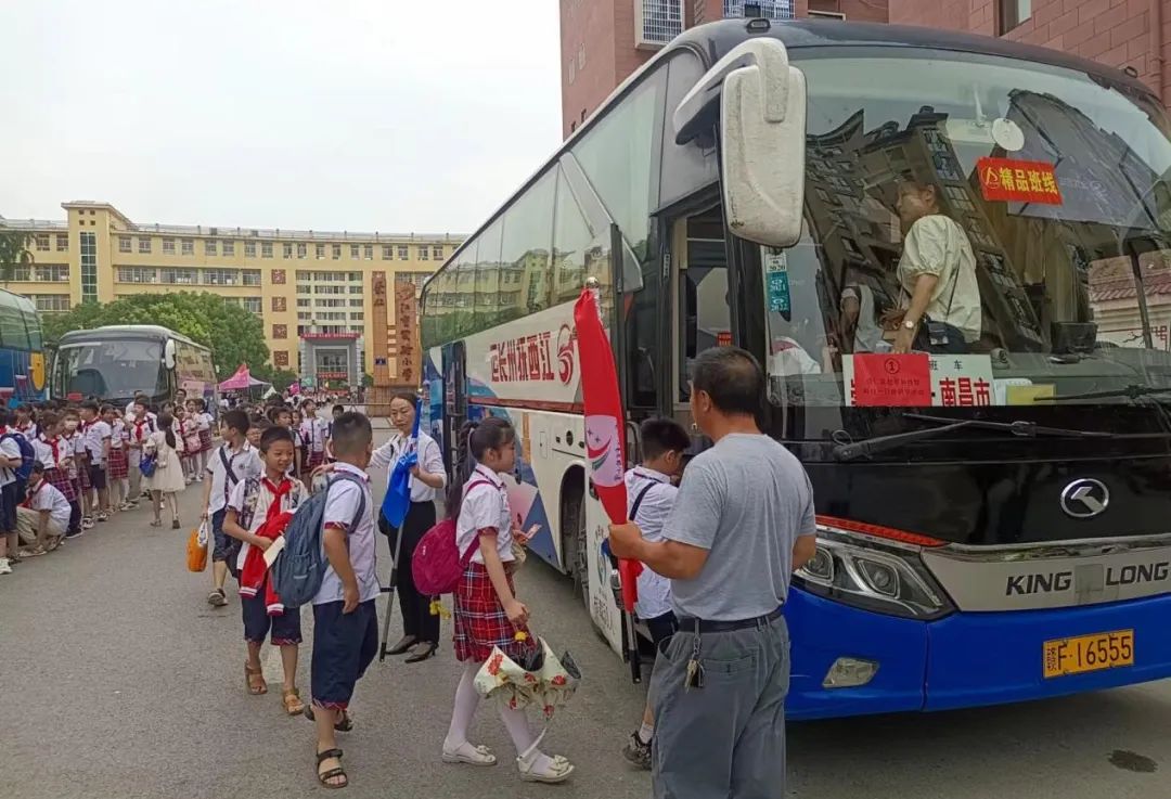 撫州長運(yùn):研學(xué)活動 暖心護(hù)航