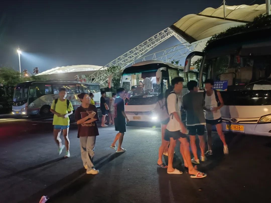 九江長運(yùn):圓滿完成江西省青少年田徑錦標(biāo)賽運(yùn)輸任務(wù)