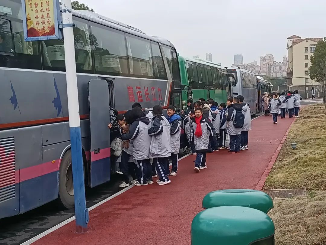 九江長運：全心護(hù)航學(xué)生觀鳥活動