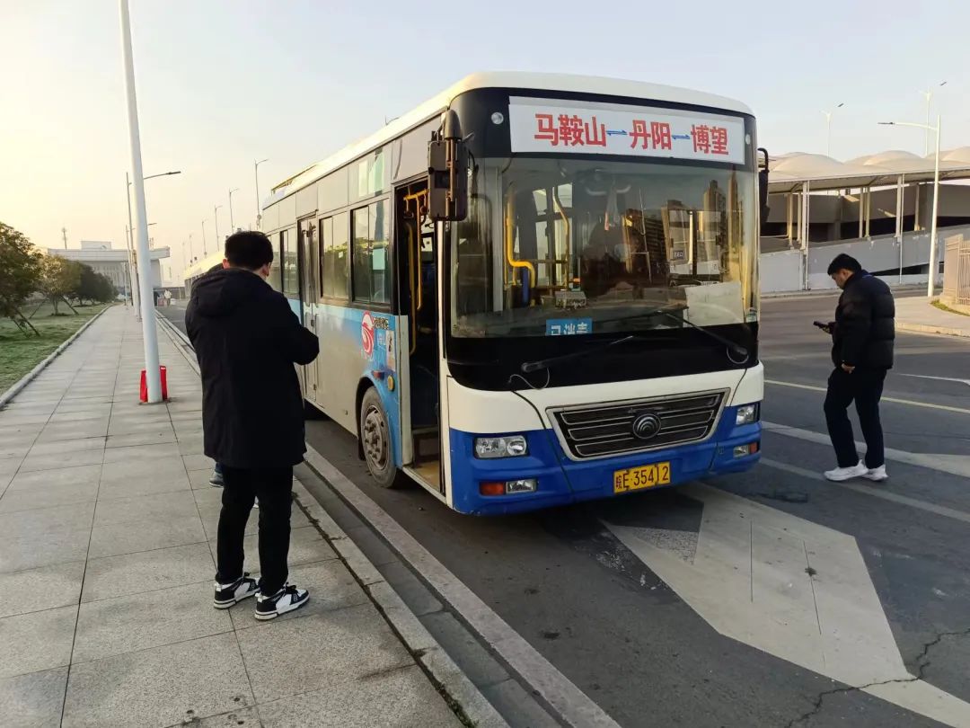 馬鞍山長(zhǎng)客:持續(xù)開展春運(yùn)期間上路安全檢查活動(dòng)