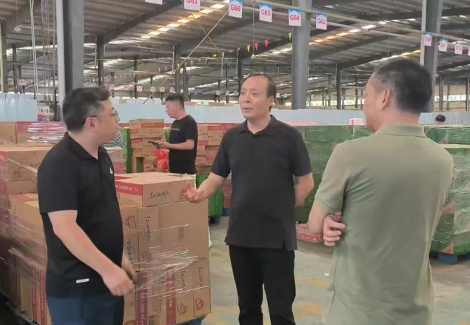 都市城際公交、大通物流 大通物流對倉配一體化物流領(lǐng)域開展調(diào)研學(xué)習(xí)