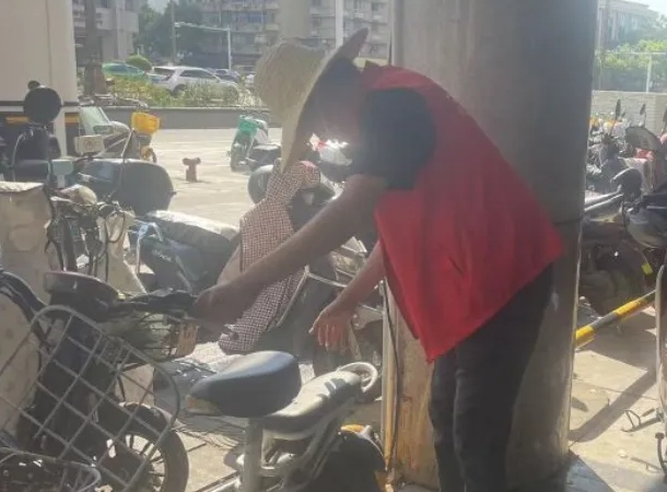 長運(yùn)物業(yè) 投身環(huán)境整治工作 保障用電安全