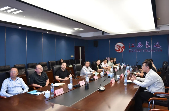 九環(huán)儲(chǔ)能智盾動(dòng)力科技股份有限公司到江西長運(yùn)交流 李偉 劉磊 占梁陪同