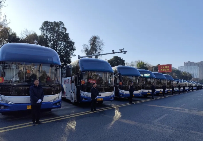 吉安長(zhǎng)運(yùn):圓滿完成市人大、政協(xié)兩會(huì)用車保障任務(wù)