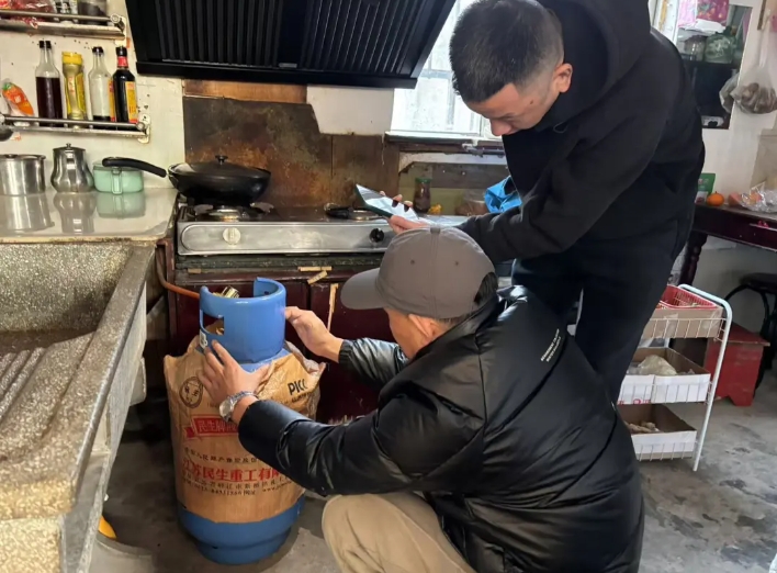 九江長運：開展商鋪消防安全檢查