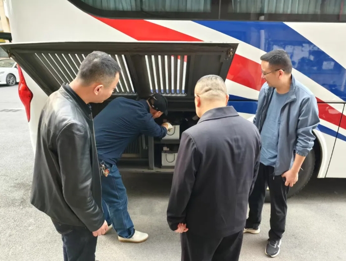 ?都市城際公交:開展安全生產(chǎn)重大風(fēng)險(xiǎn)隱患自查