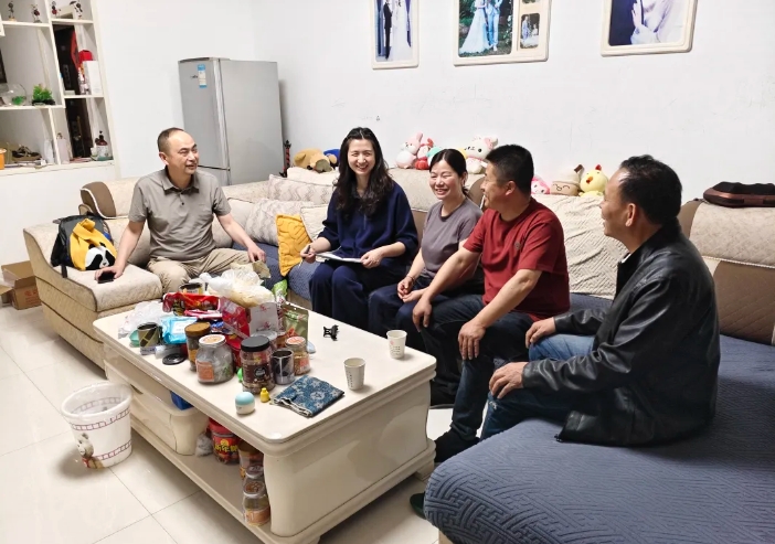 九江長運(yùn):開展湖九城際公交車輛體檢和駕駛員家訪行動