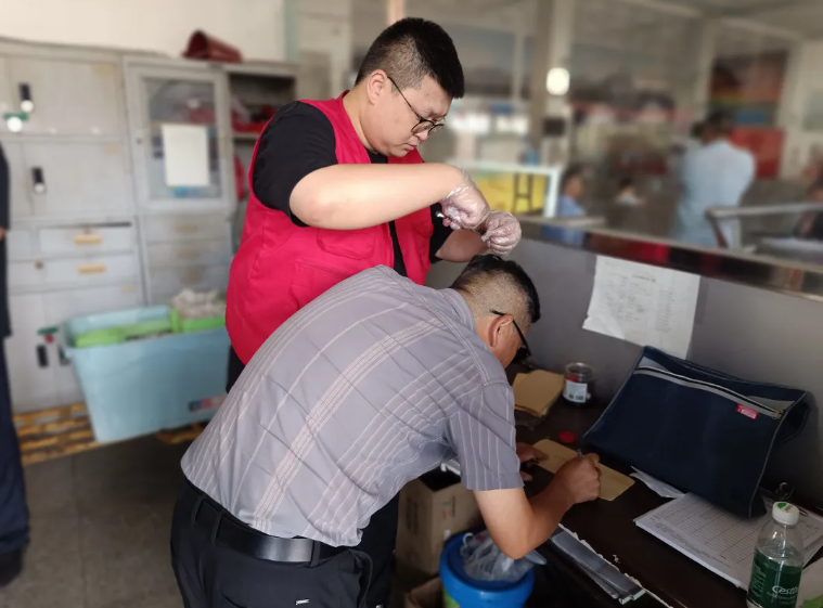 九江長(zhǎng)運(yùn)：湖口公司開展毒駕檢測(cè) 筑牢安全防線