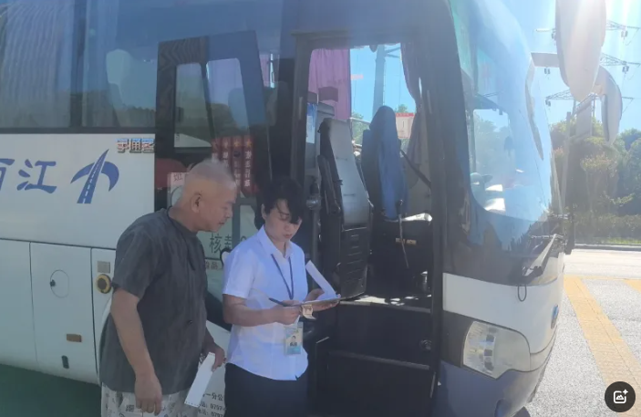 撫州長運(yùn):撫州客運(yùn)總站開展“暑運(yùn)堵漏補(bǔ)缺”專項(xiàng)整治