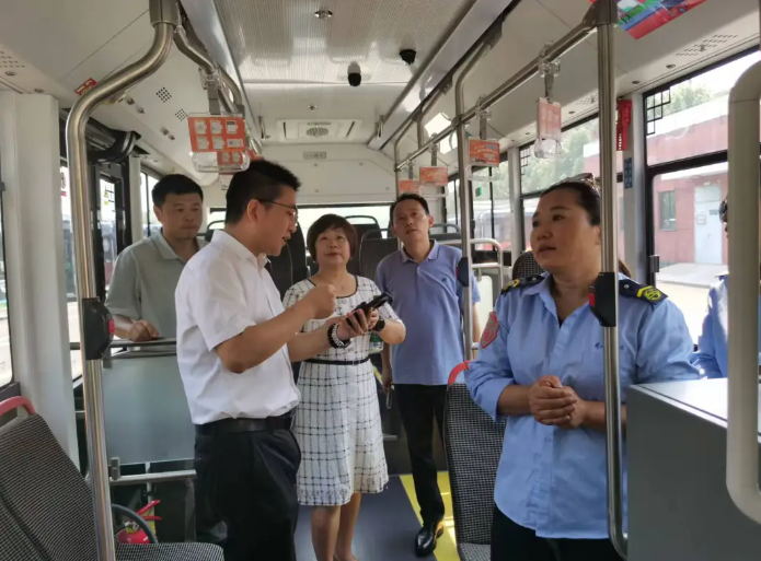 萬建紅帶隊(duì)赴蘇州公交集團(tuán)考察交流